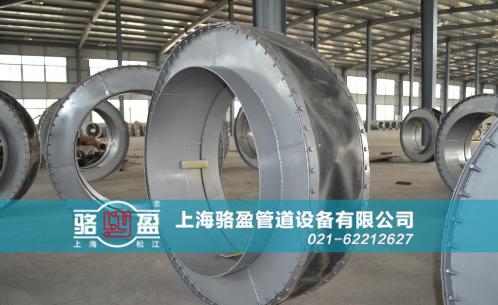 <a href=http://m.spwdmcgy.com.cn target=_blank class=infotextkey>非金屬補(bǔ)償器</a>生產(chǎn)車間